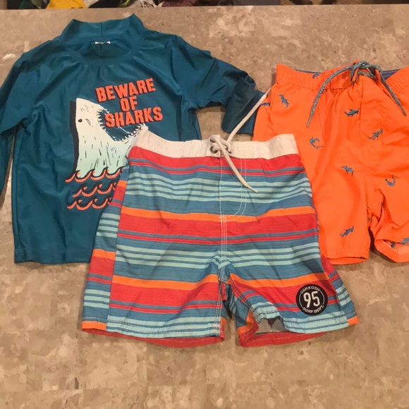 OshKosh B'gosh Other - Boys bathing suit set